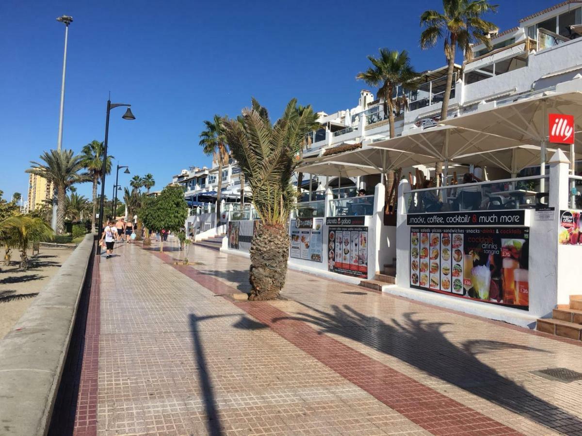 Apartamento En Playa Las Vistas - Torres Del Sol Arona  Eksteriør billede