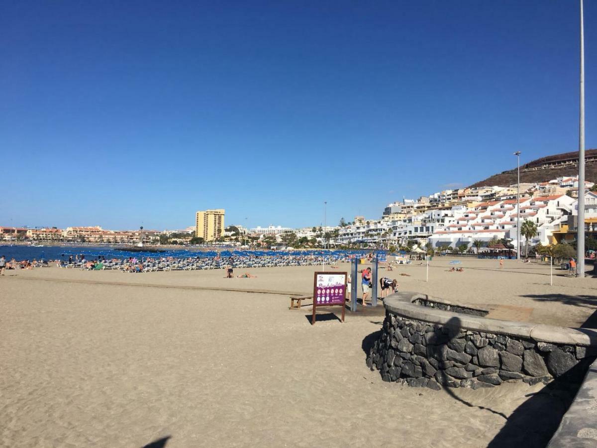 Apartamento En Playa Las Vistas - Torres Del Sol Arona  Eksteriør billede