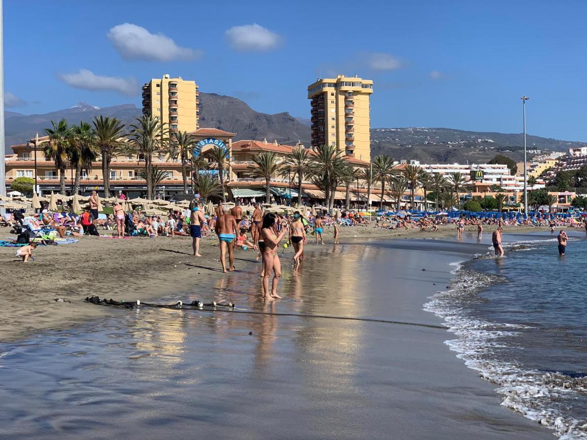 Apartamento En Playa Las Vistas - Torres Del Sol Arona  Eksteriør billede